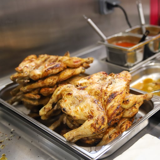 Poulets grillés portugais